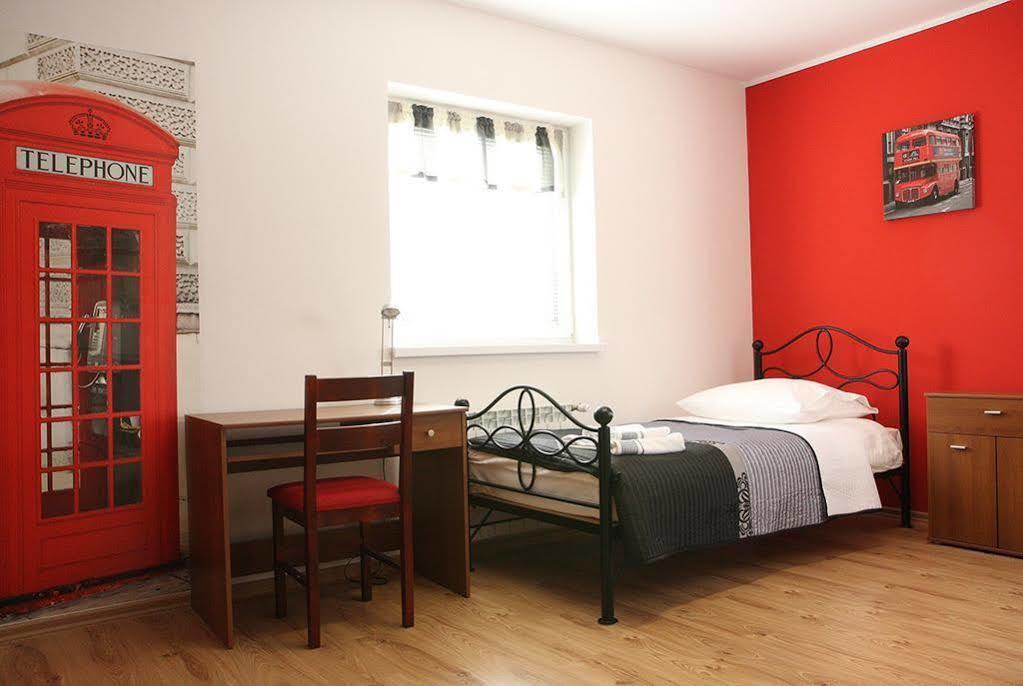 Leo Hostel Poznań Kültér fotó